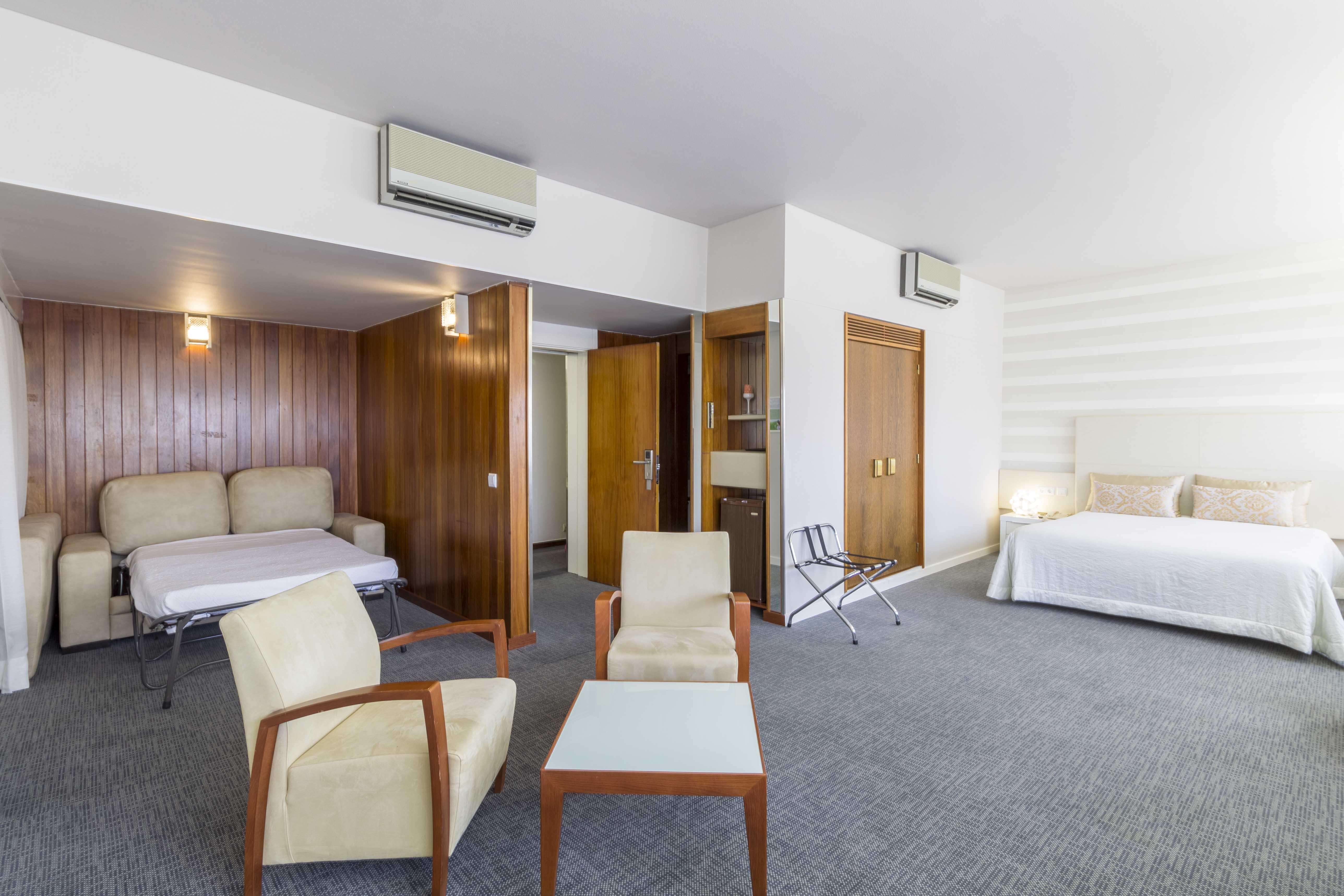 Hotel Eurosol Leiria & Jardim Exterior foto