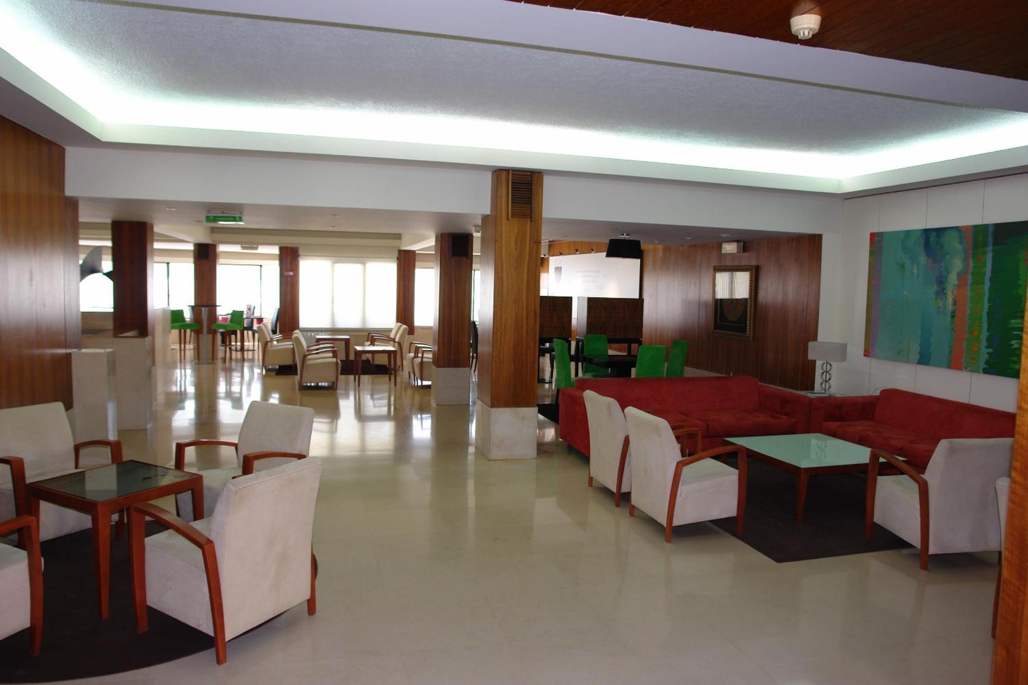 Hotel Eurosol Leiria & Jardim Interior foto